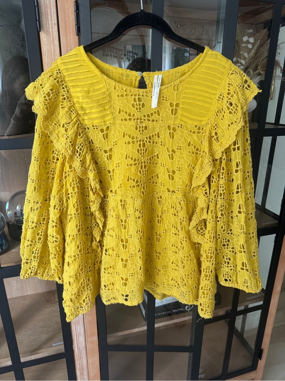 Anthropologie Clementine Blouse Eyelet Ruffle top Puffed long Sleeve marigold - Picture 11 of 11